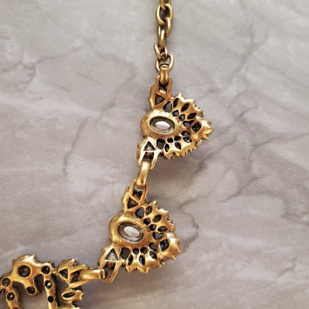 ✨ J.Crew Rhinestones Crystals Shield Cluster Antiqued Statement Necklace ✨ - Picture 14 of 16
